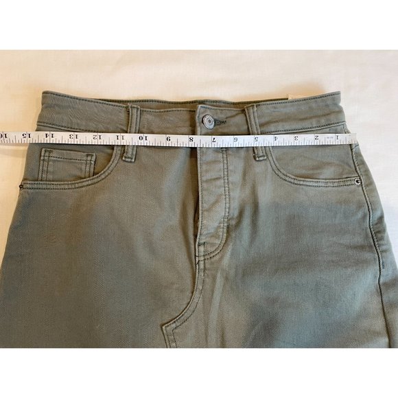 Old Navy Women's Denim Mini Skirt Stretch Flat Front Lightweight Green Size 2 - Picture 3 of 7
